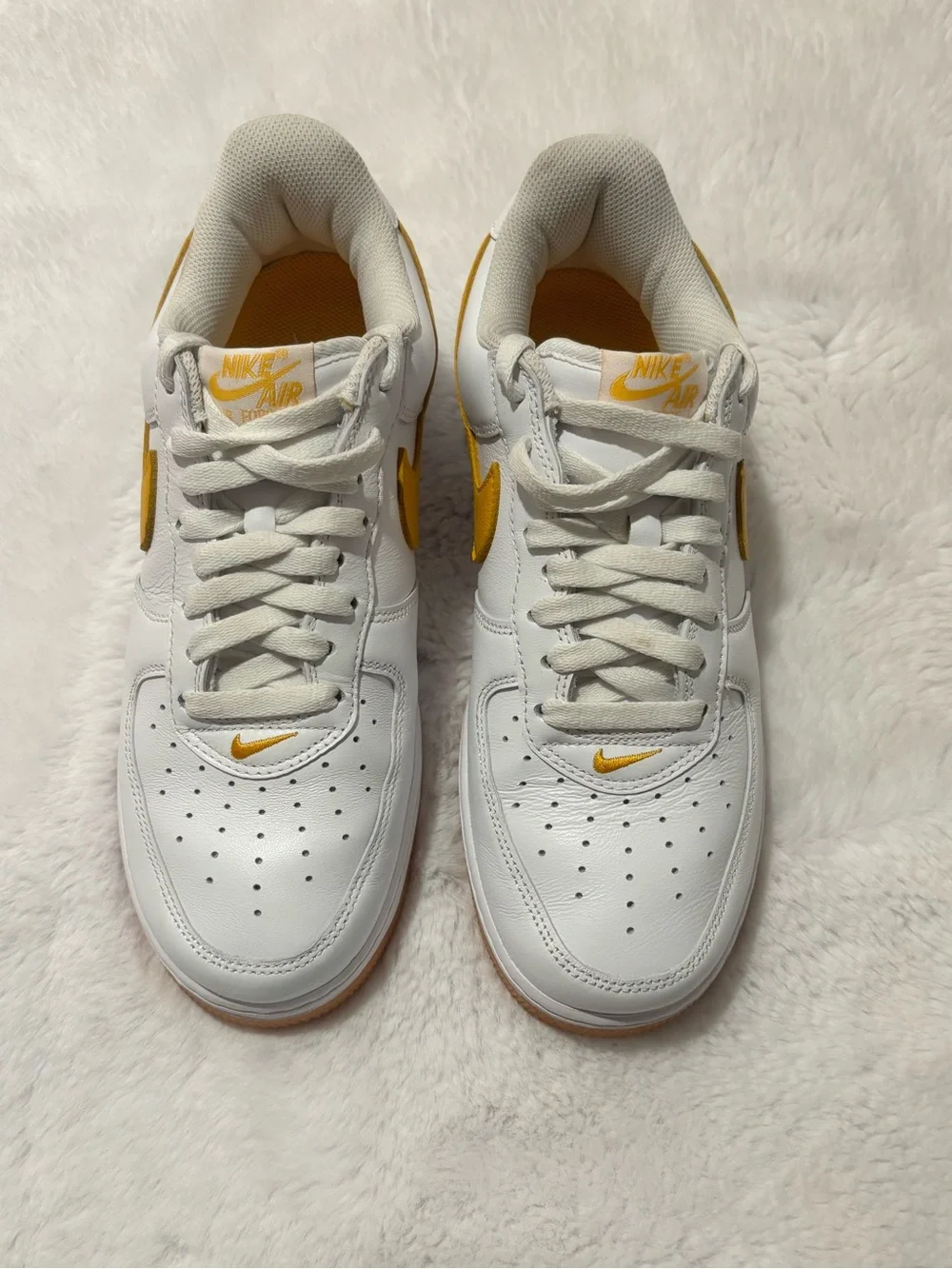 Nike Air Force 1 Low Retro QS Waterproof University Gold Size 9.5